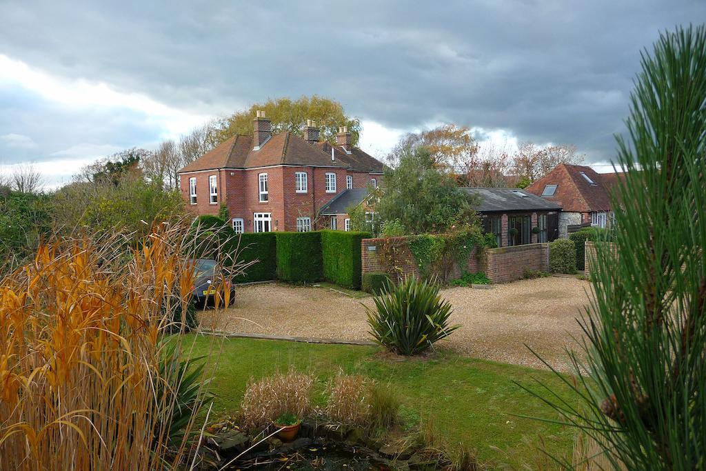 Lockgate Dairy Bed & Breakfast Chichester Dış mekan fotoğraf
