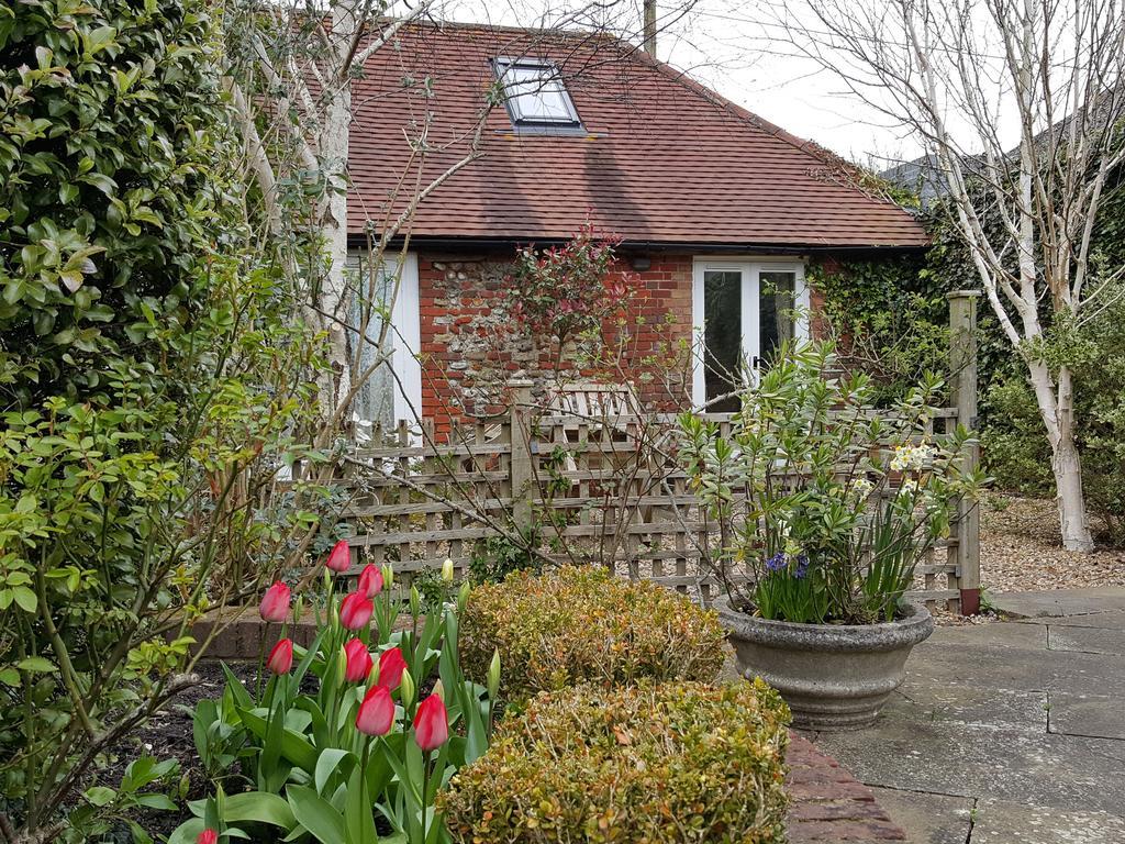Lockgate Dairy Bed & Breakfast Chichester Dış mekan fotoğraf