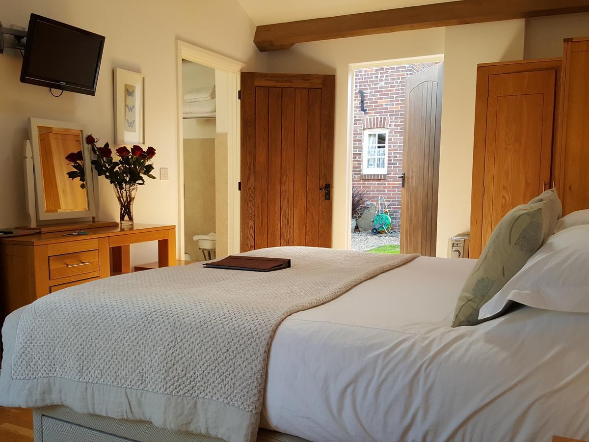 Lockgate Dairy Bed & Breakfast Chichester Dış mekan fotoğraf